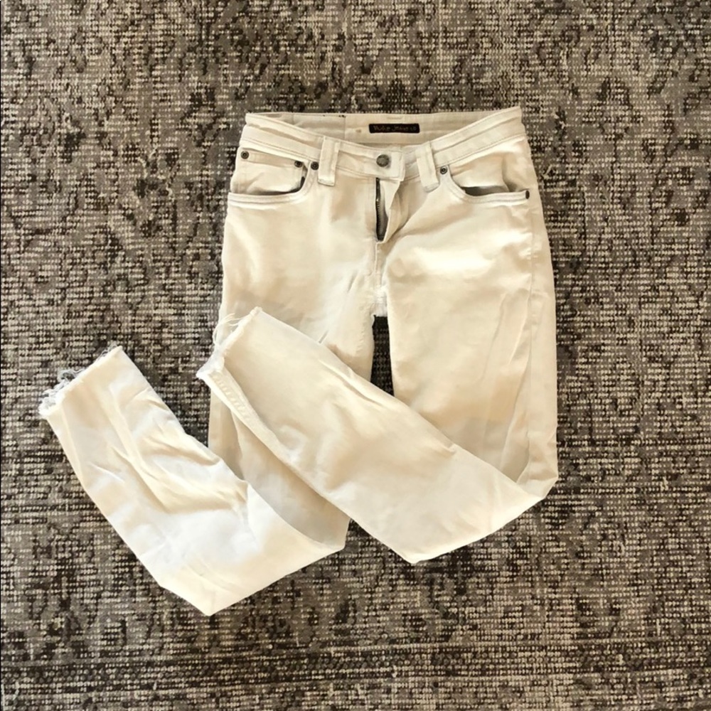 Nudie distresses white jean